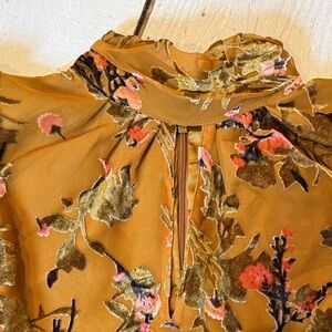 Chic Floral Yellow Blouse